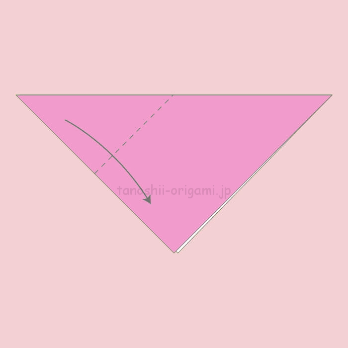 1.三角に折り、角と角を合わせるように斜めに折る-2