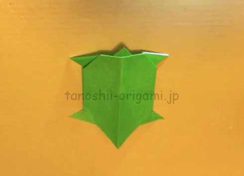 折り紙の亀