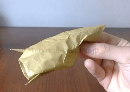 折り紙 立体の魚の折り方 ちょっと難しいなまずの折り方を動画で解説 たのしい折り紙