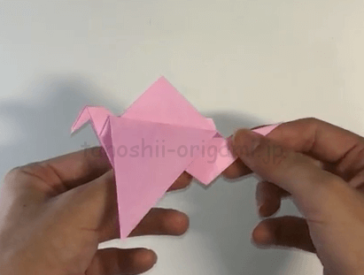 折り紙の羽ばたく鳥の折り方を紹介 パタパタ羽が動く作り方 たのしい折り紙