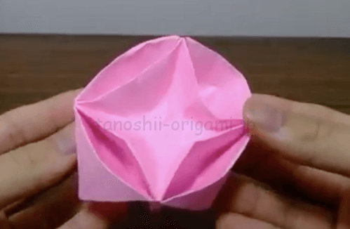 折り紙の立体の箱の可愛い作り方 花箱 はなばこ の難しい折り方 たのしい折り紙