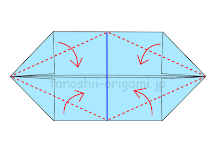 9.半分の青線と両端の角を結んだ線に合わせて折る